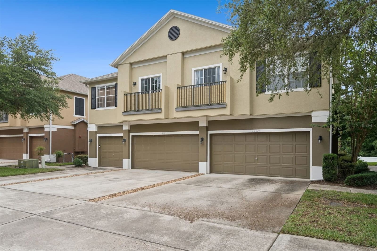 15316 OAK APPLE