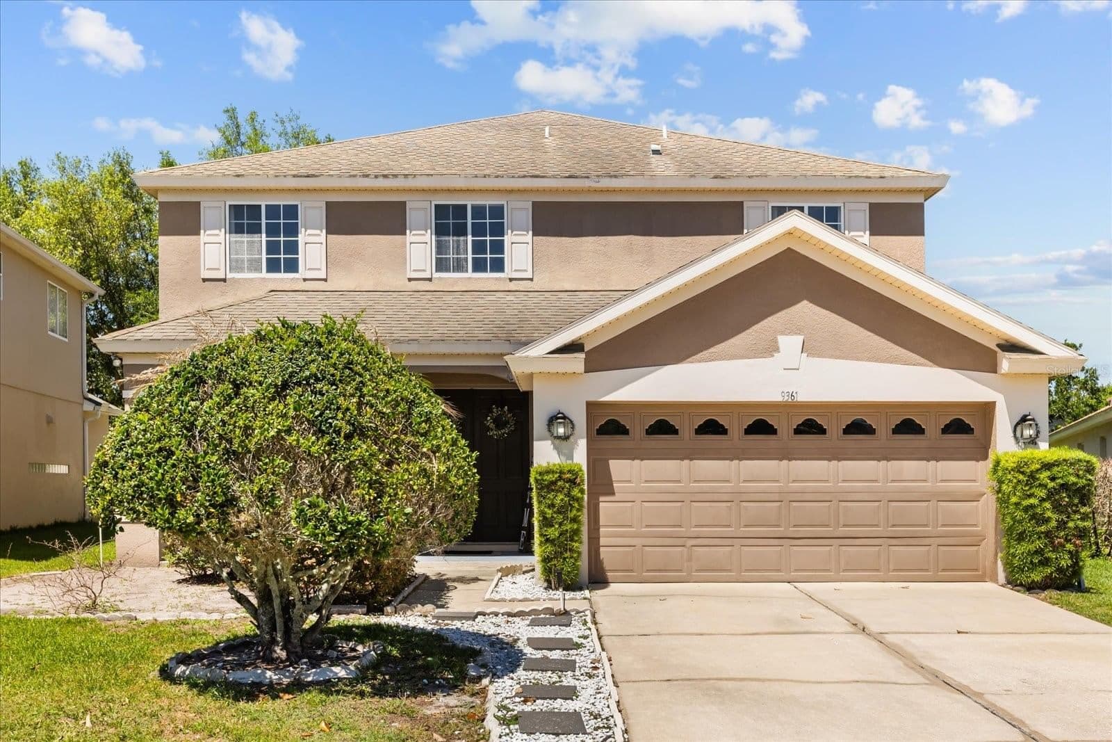 9361 PECKY CYPRESS