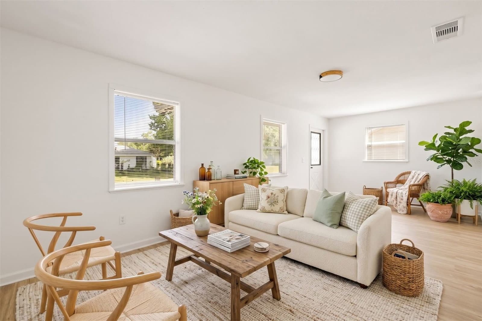 2312 FORT KING