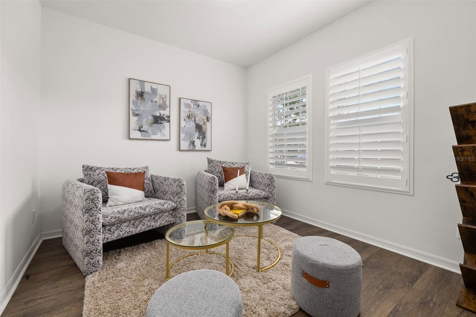 2933 DEERBERRY