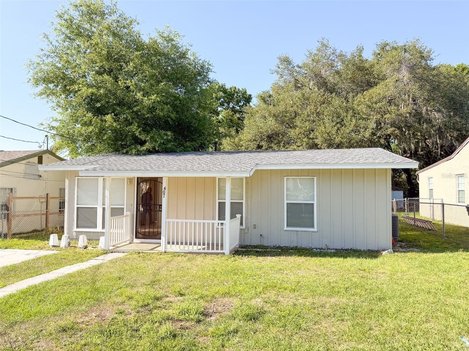 407 BELLA VISTA