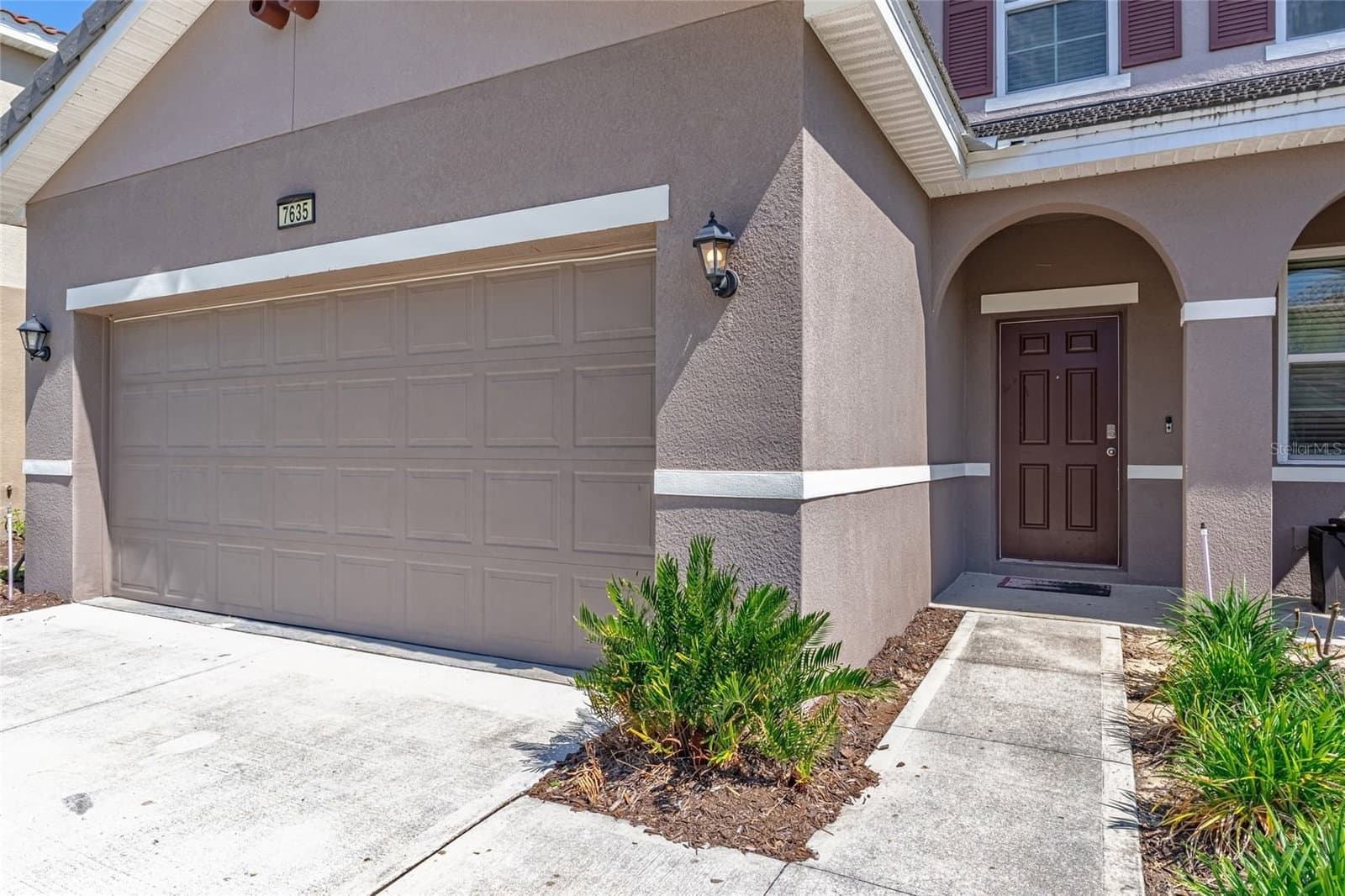 7635 OAKMOSS
