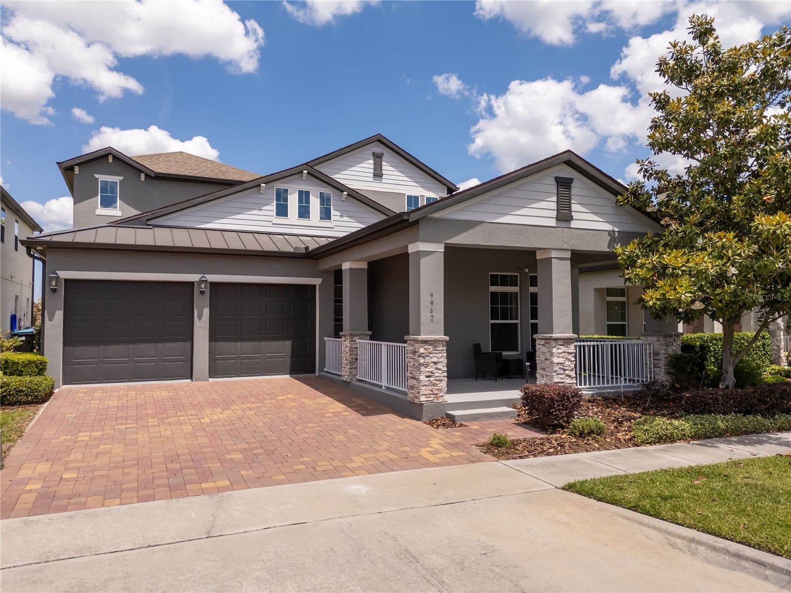 9942 SUMMERLAKE GROVES