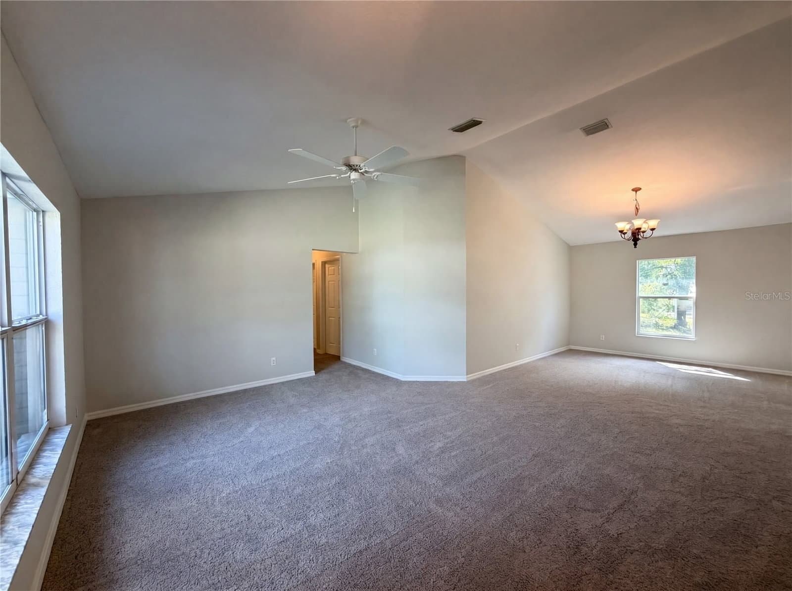 517 BAHIA CIRCLE