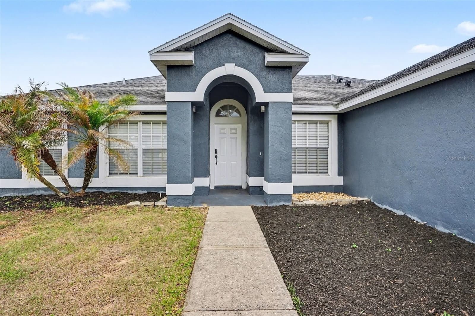 5626 LOMA VISTA