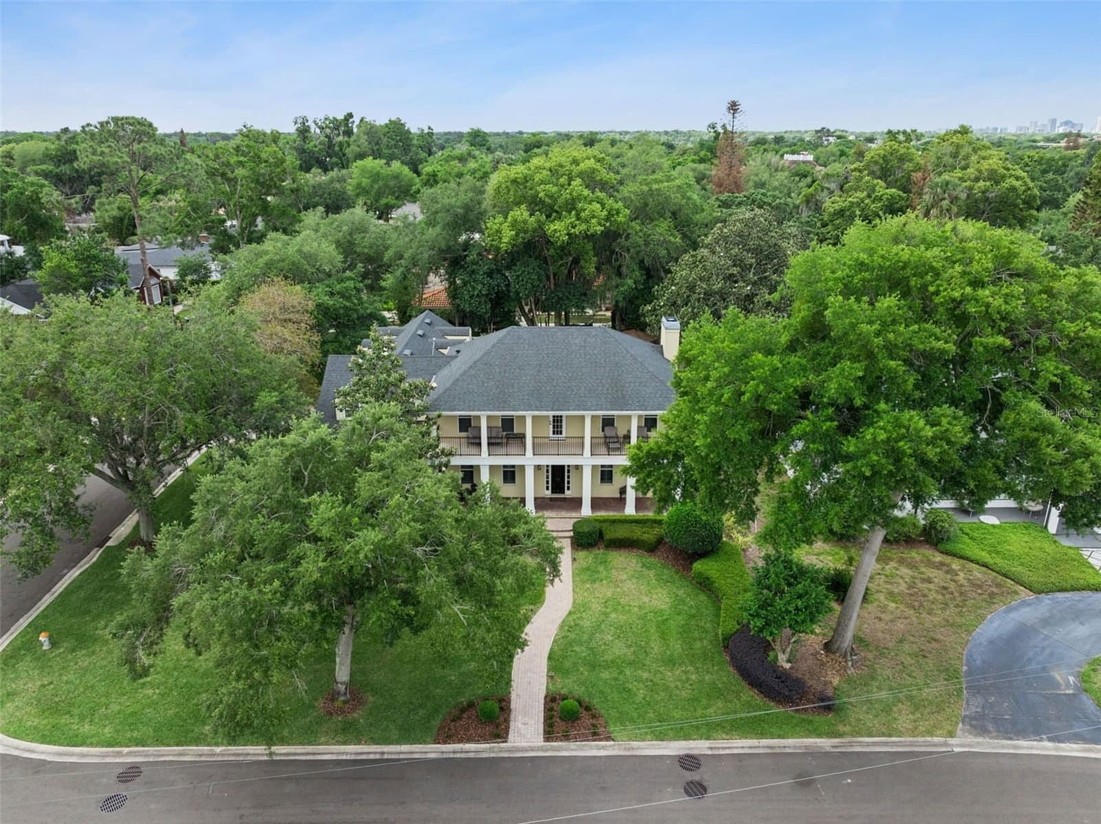 450 LAKEWOOD