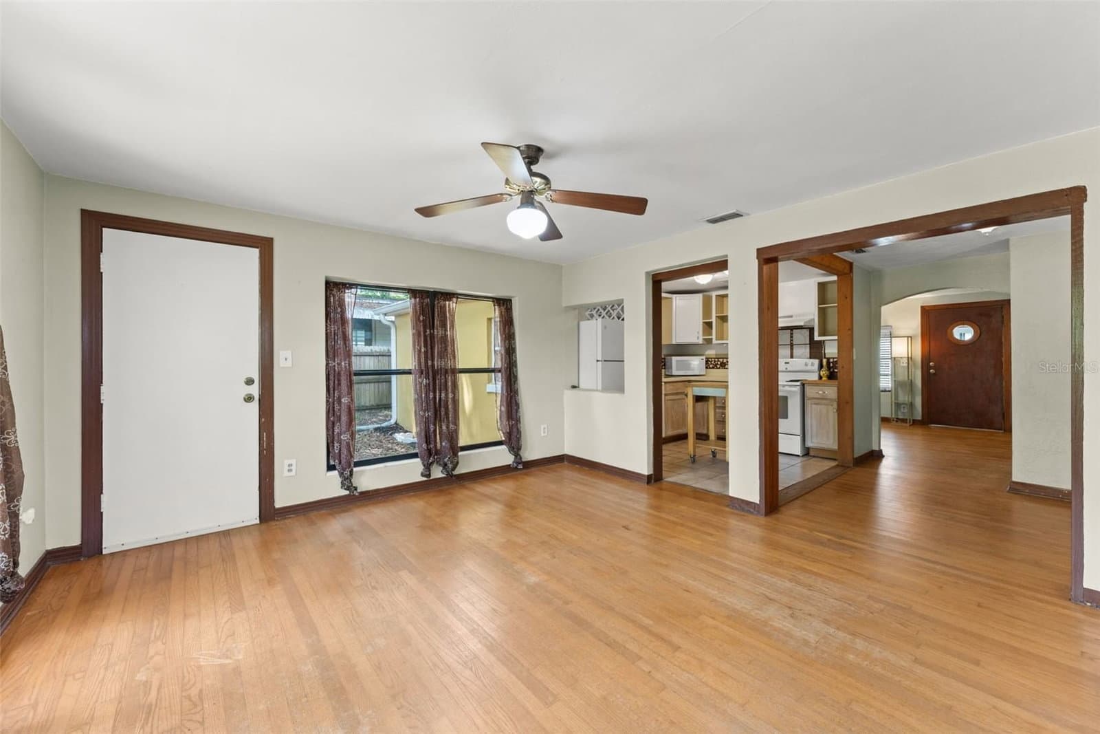 440 CAMBRIDGE