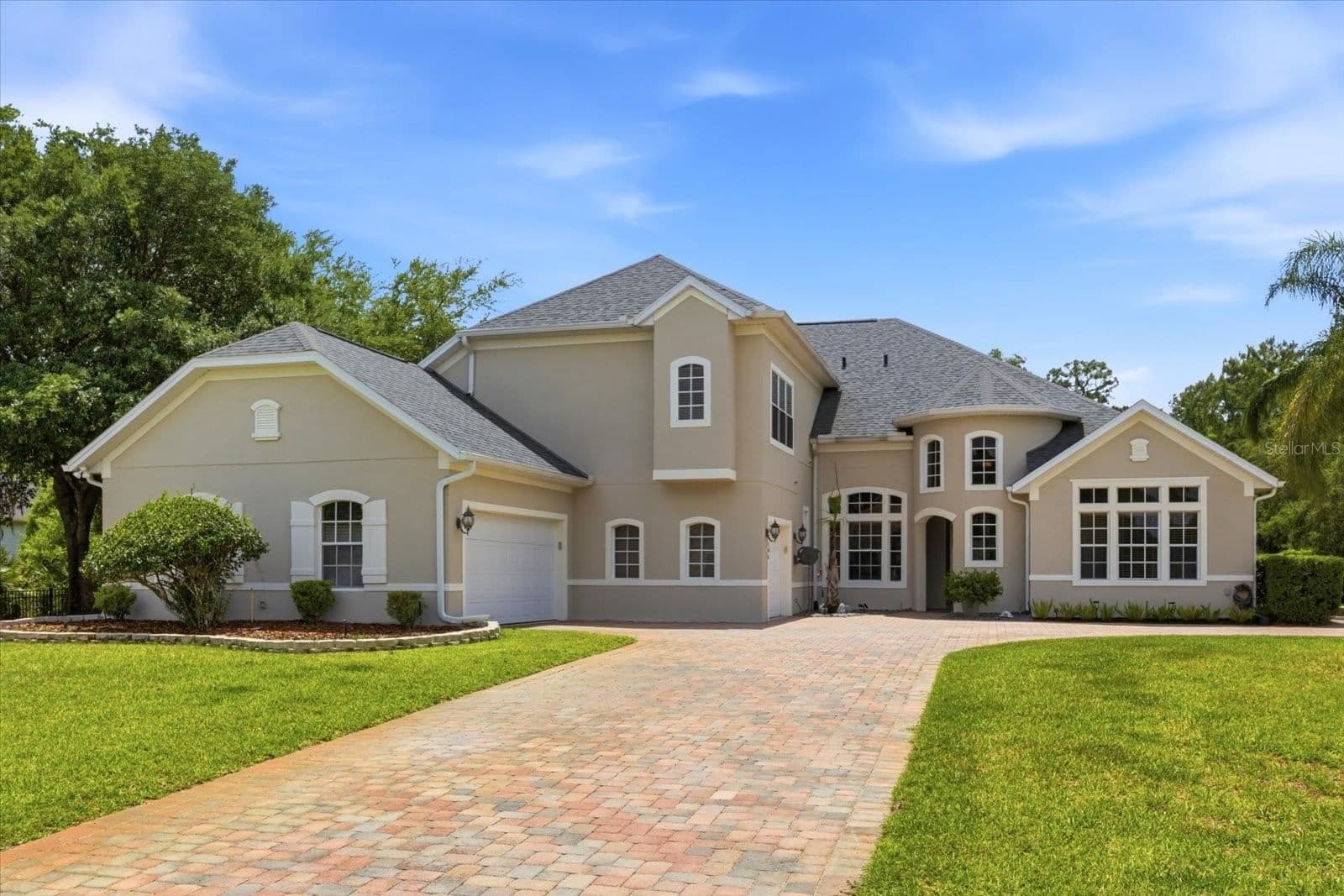 14106 OAKWOOD COVE