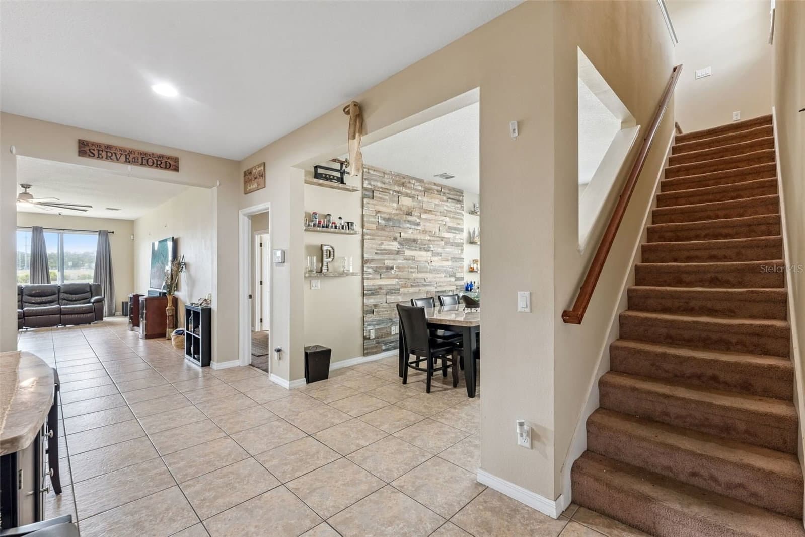 3632 CRESWICK