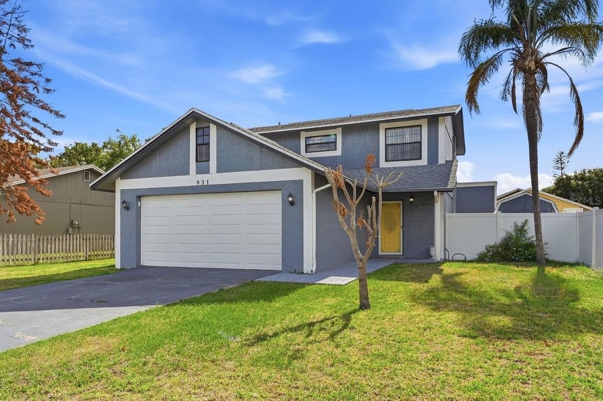 931 WHISPER LAKE