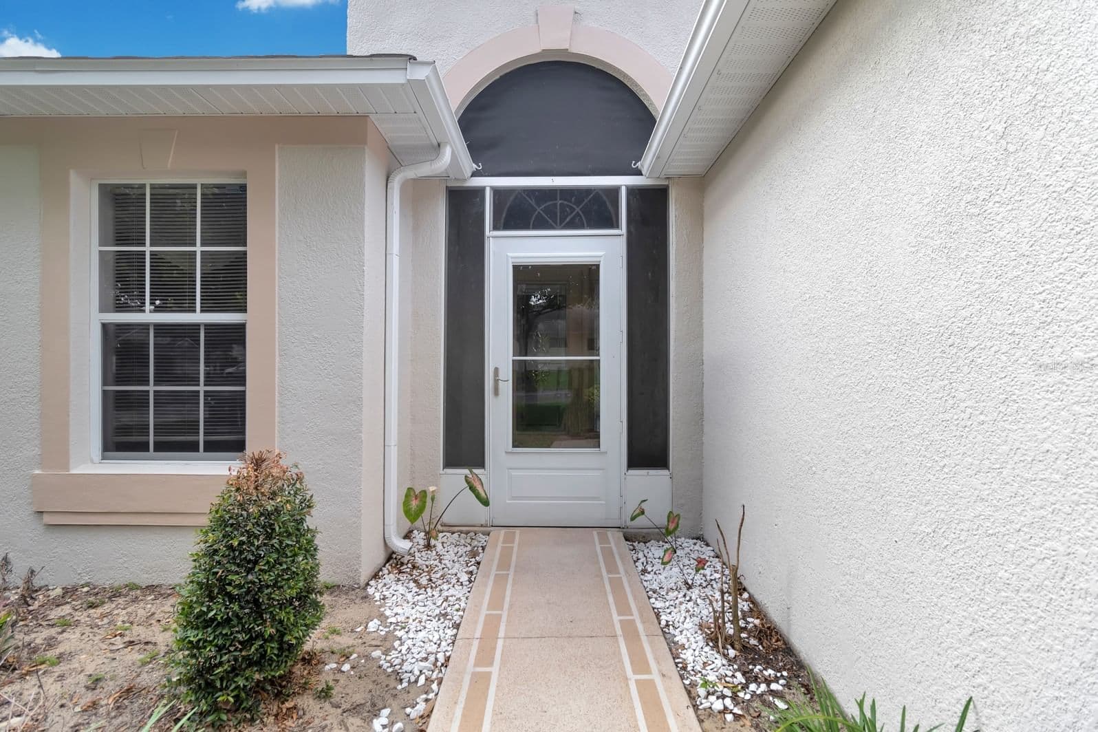 4390 SAMBOURNE