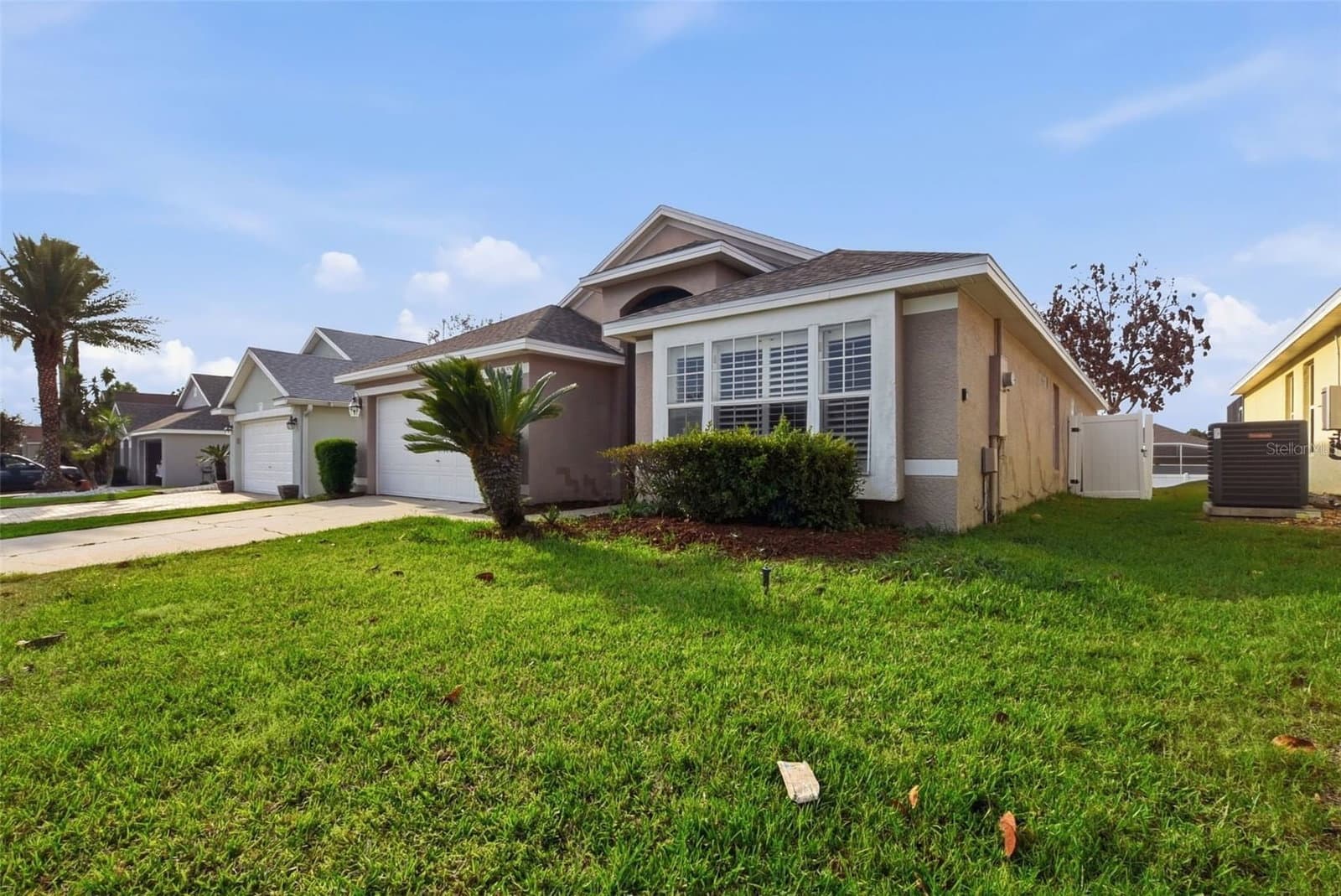 15833 BAY VISTA
