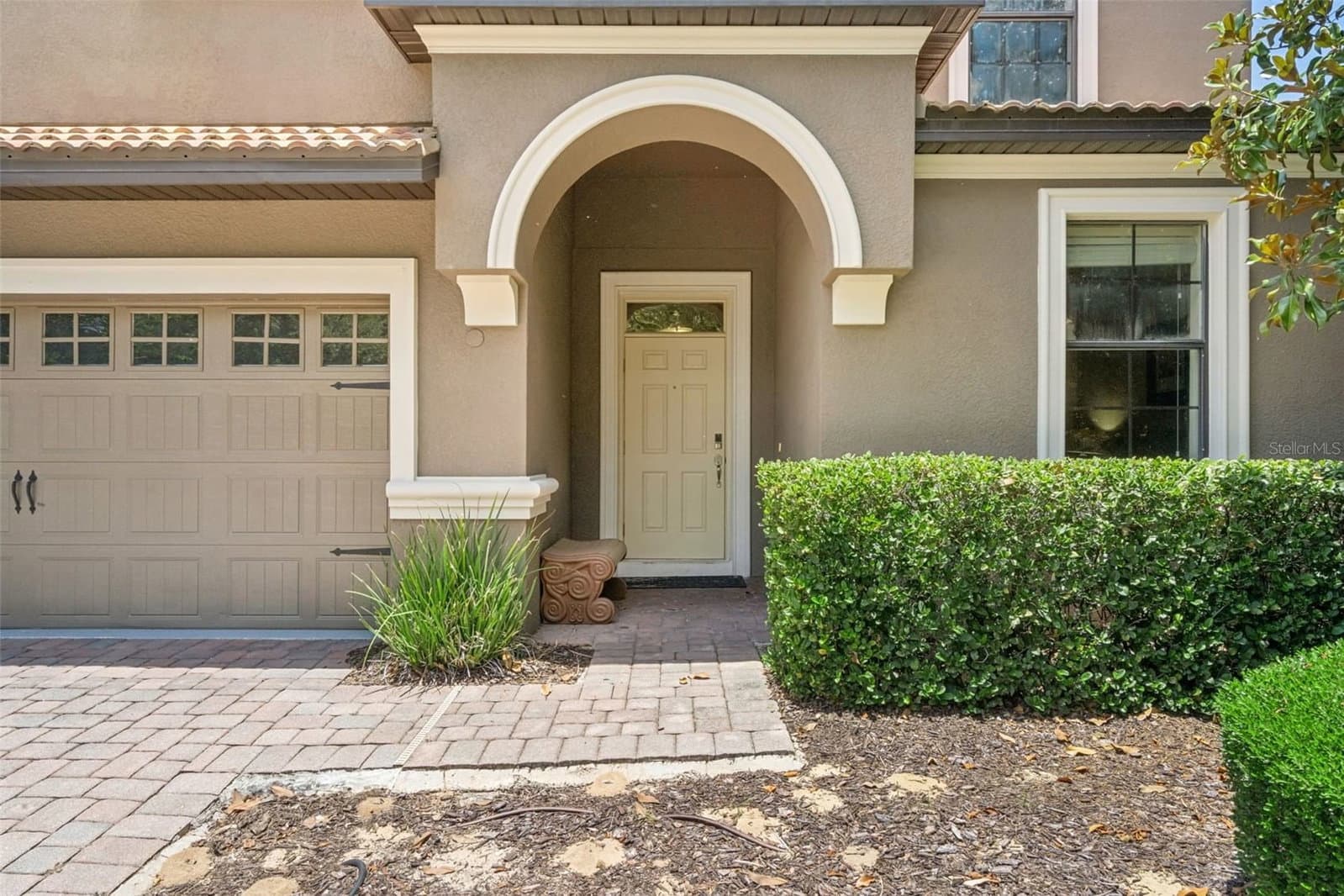1420 MOON VALLEY