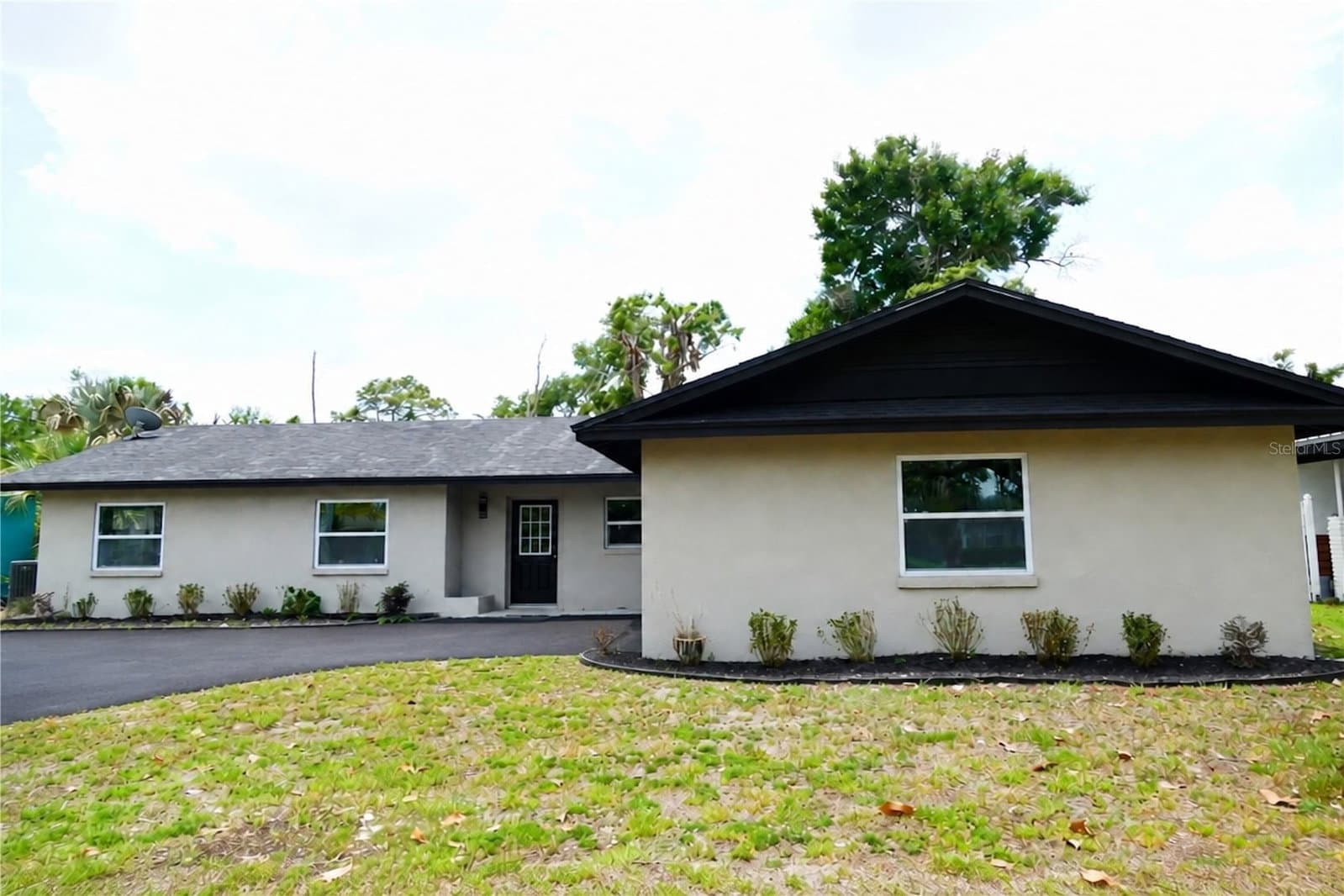 3202 TRADEWINDS