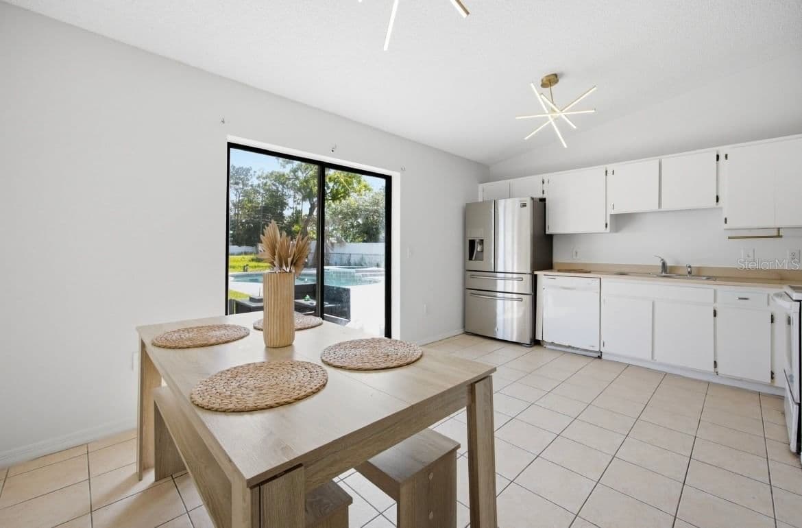 6 BAHIA TRACE