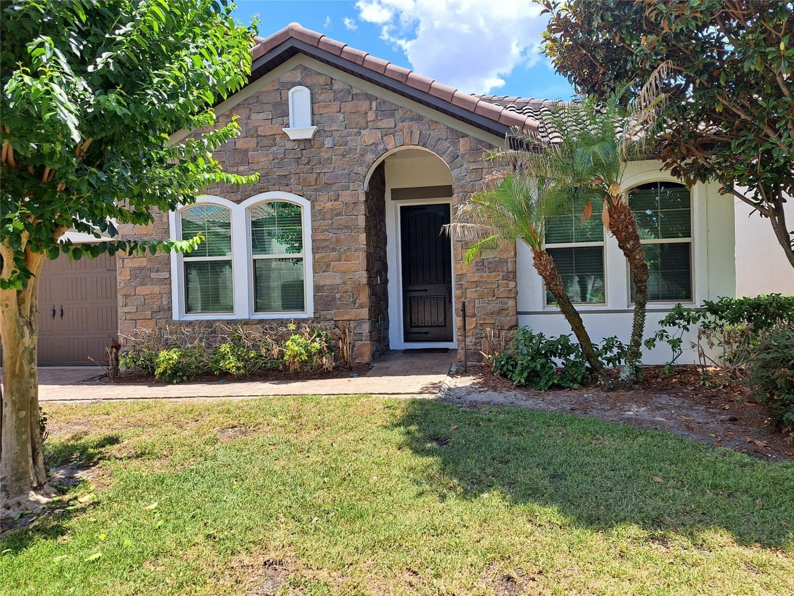 8420 MOREHOUSE