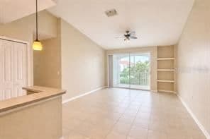 2549 MAITLAND CROSSING