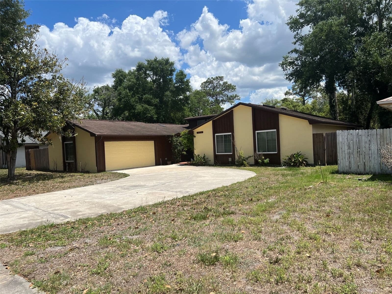 4576 NORTH