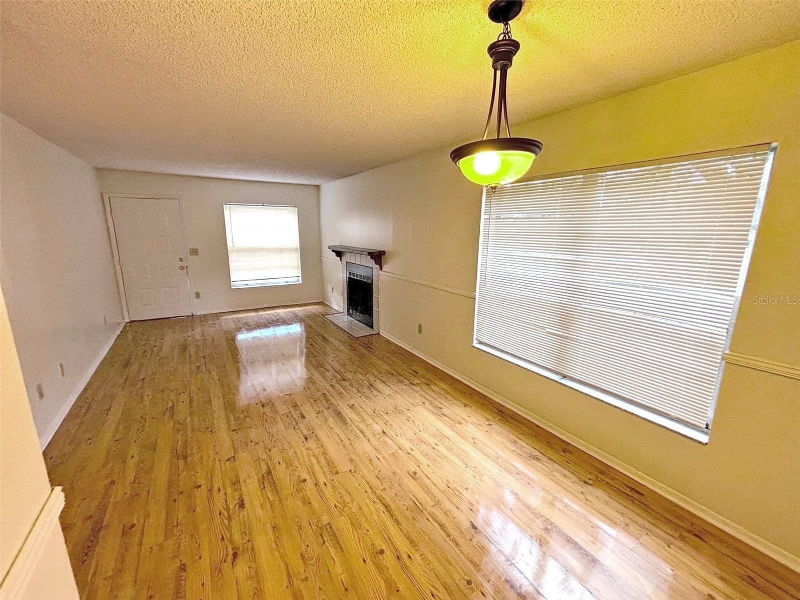 4034 DREAM OAK