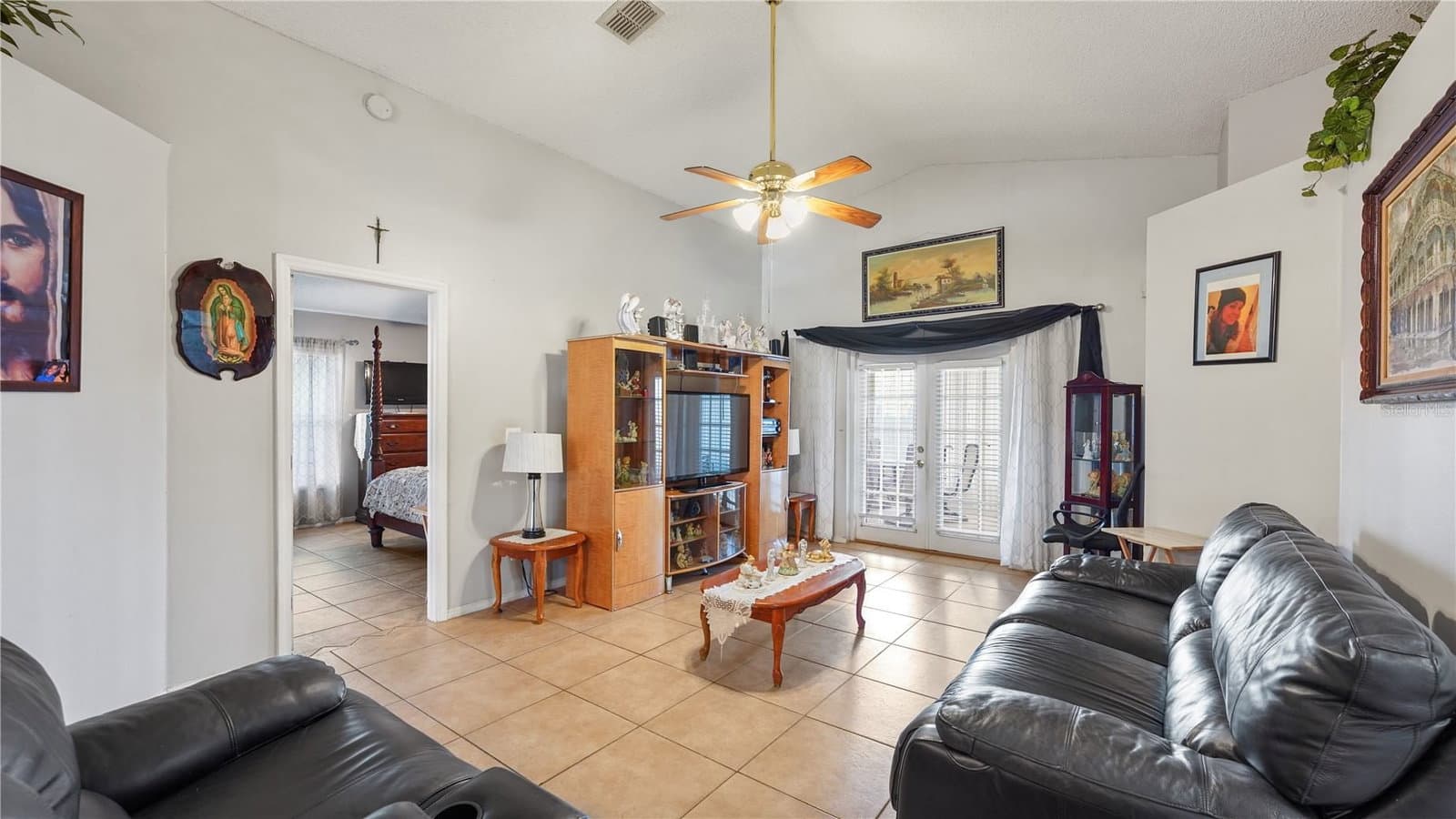 291 PINE ARBOR