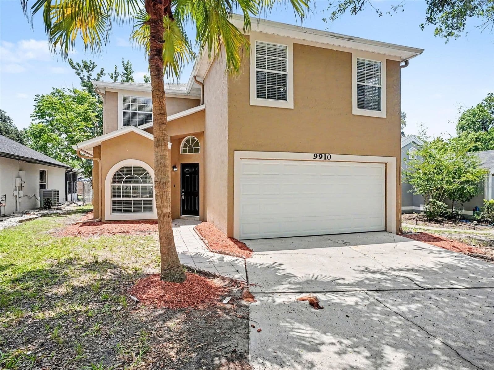 9910 DEAN OAKS