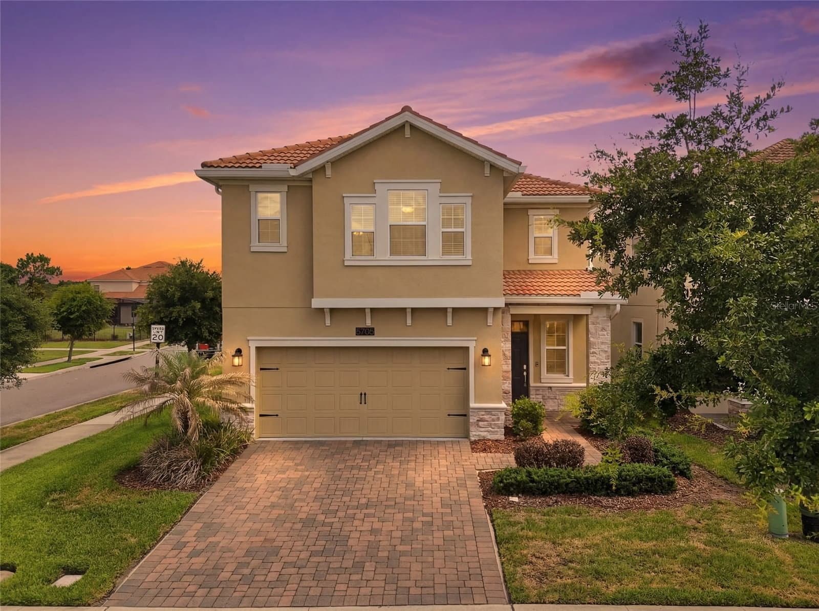 8700 PACIFIC DUNES