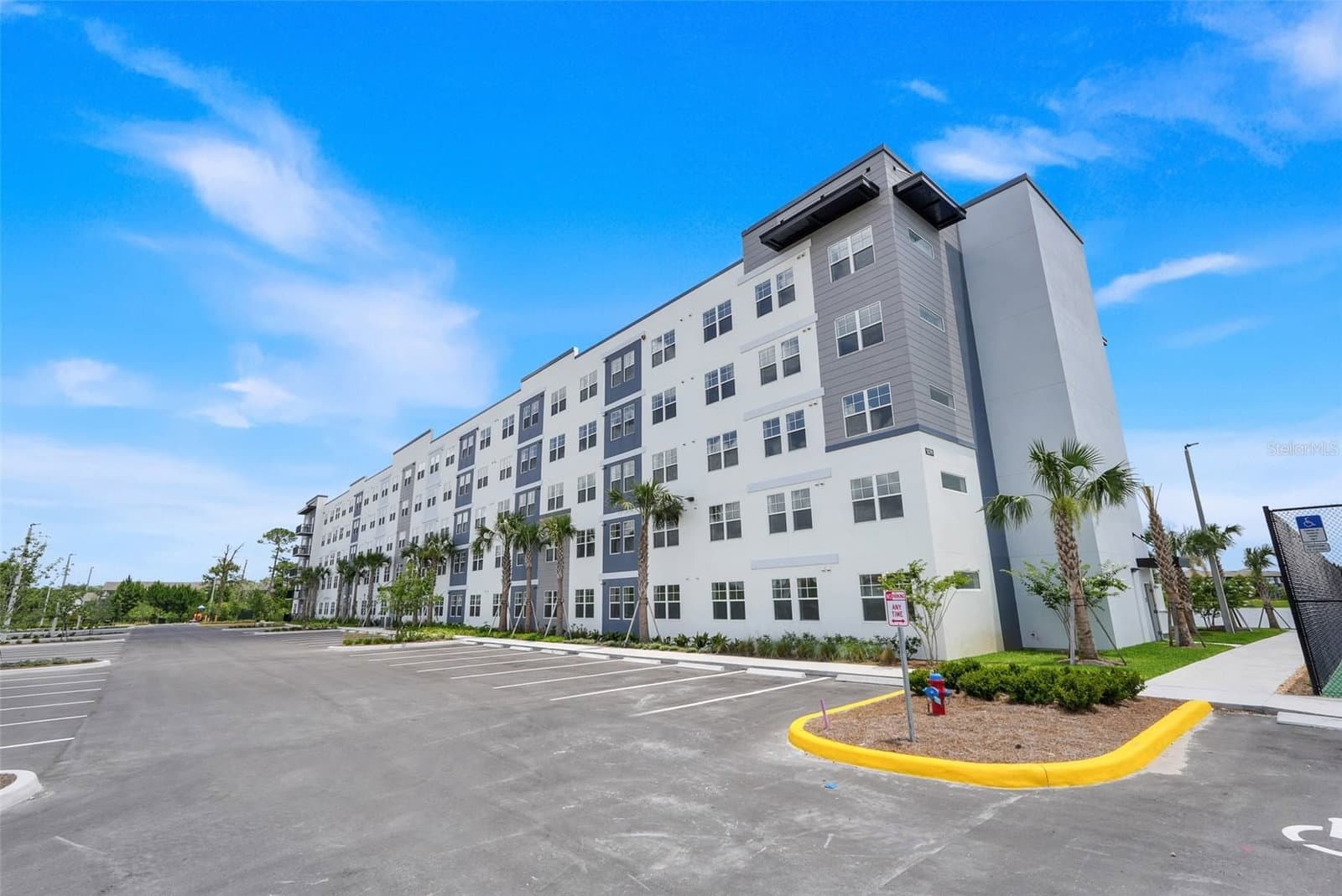 5579 MILLENIA PARK