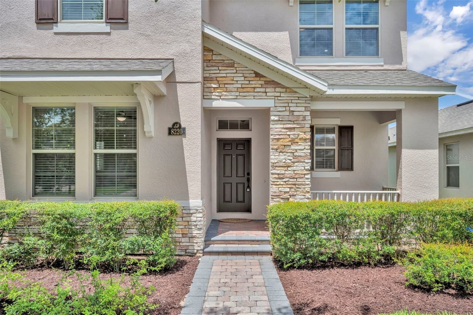 8220 BAYVIEW CROSSING