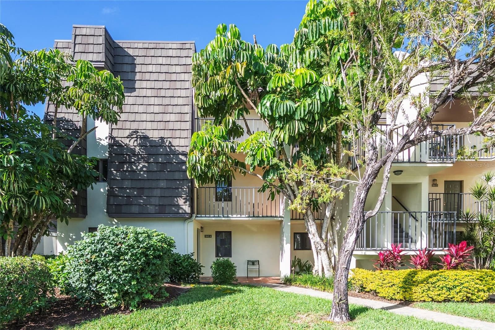 1645 SPOONBILL, Naples, FL