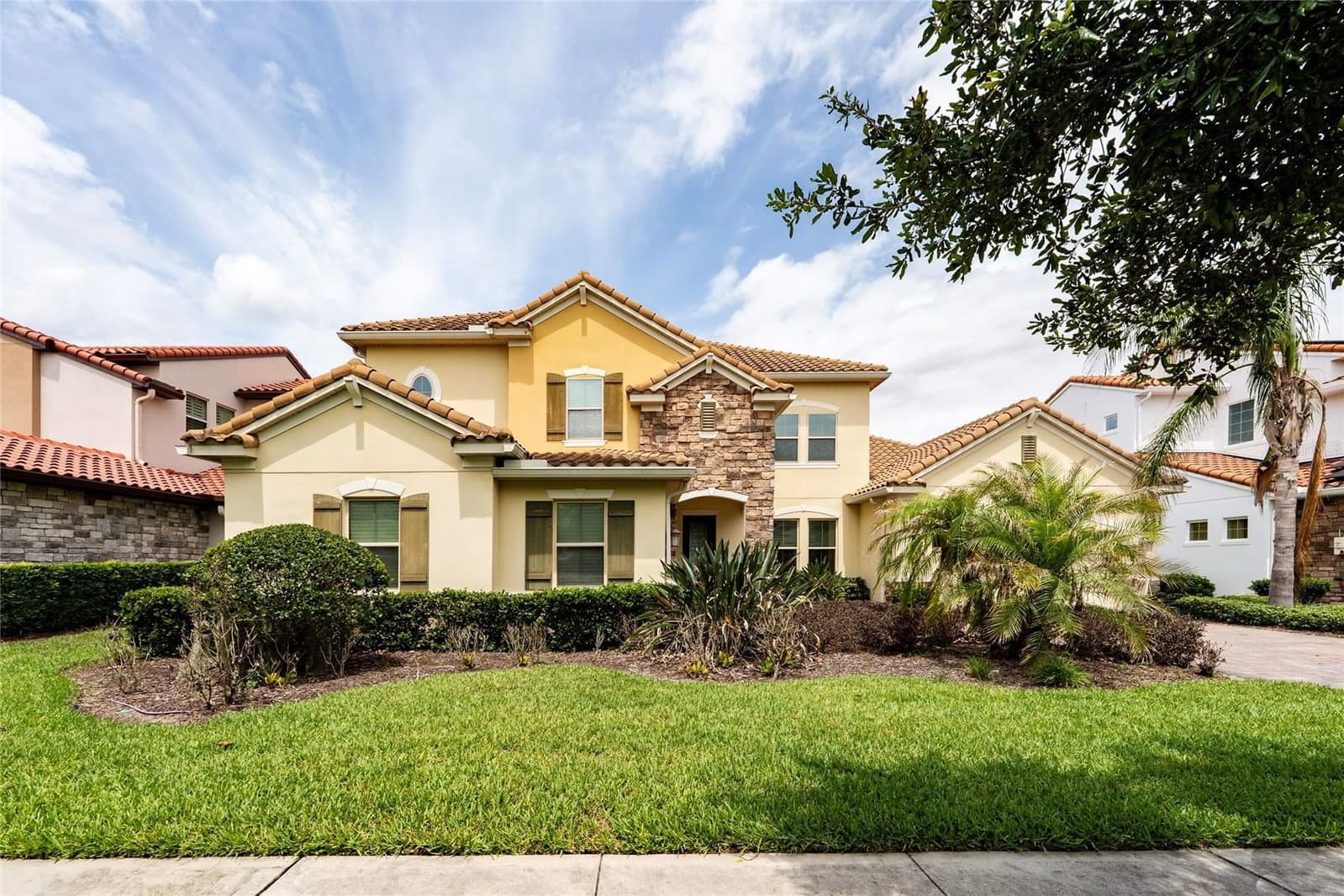 8530 BAYVIEW CROSSING