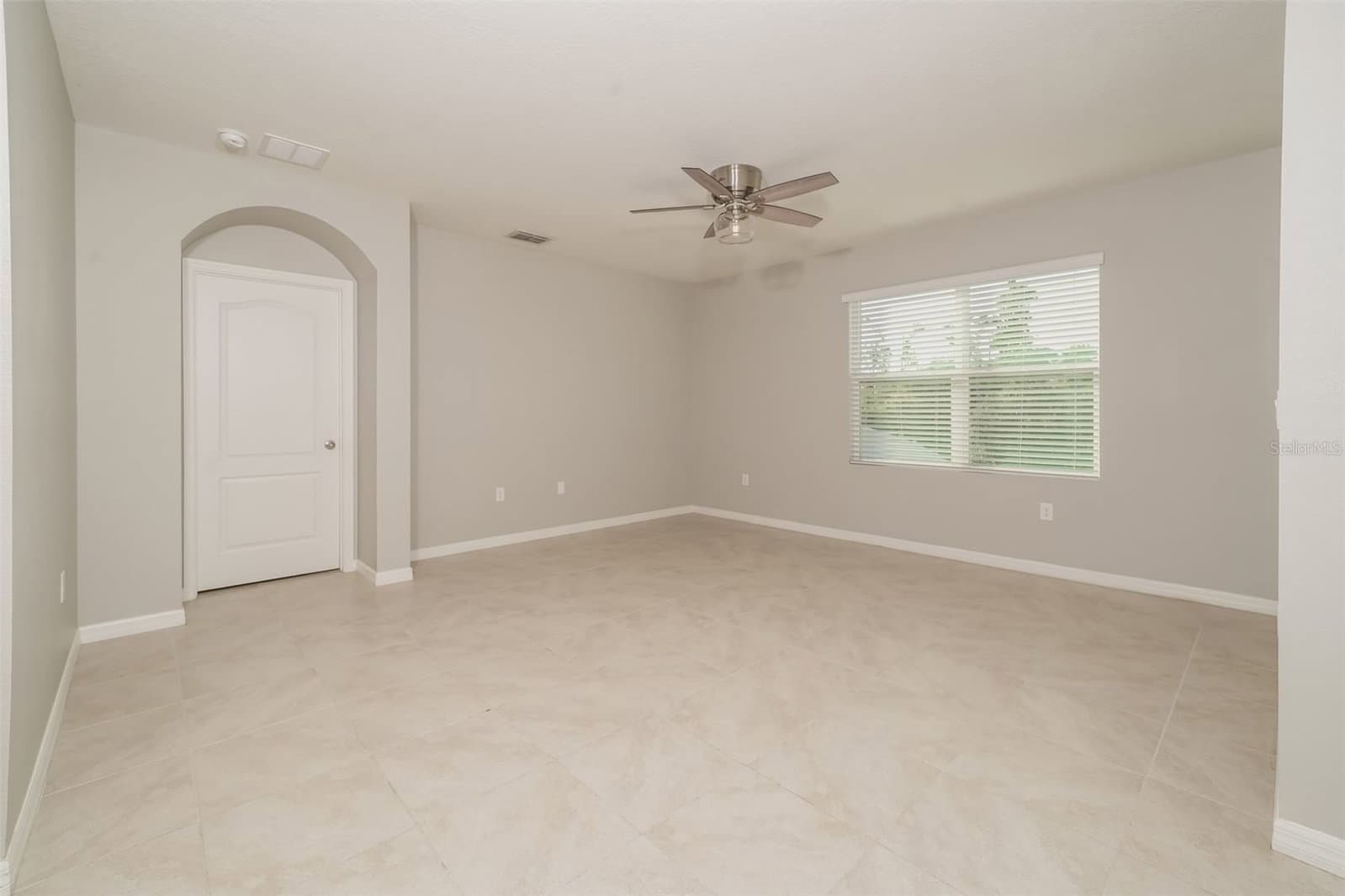 345 SUMMERSHORE