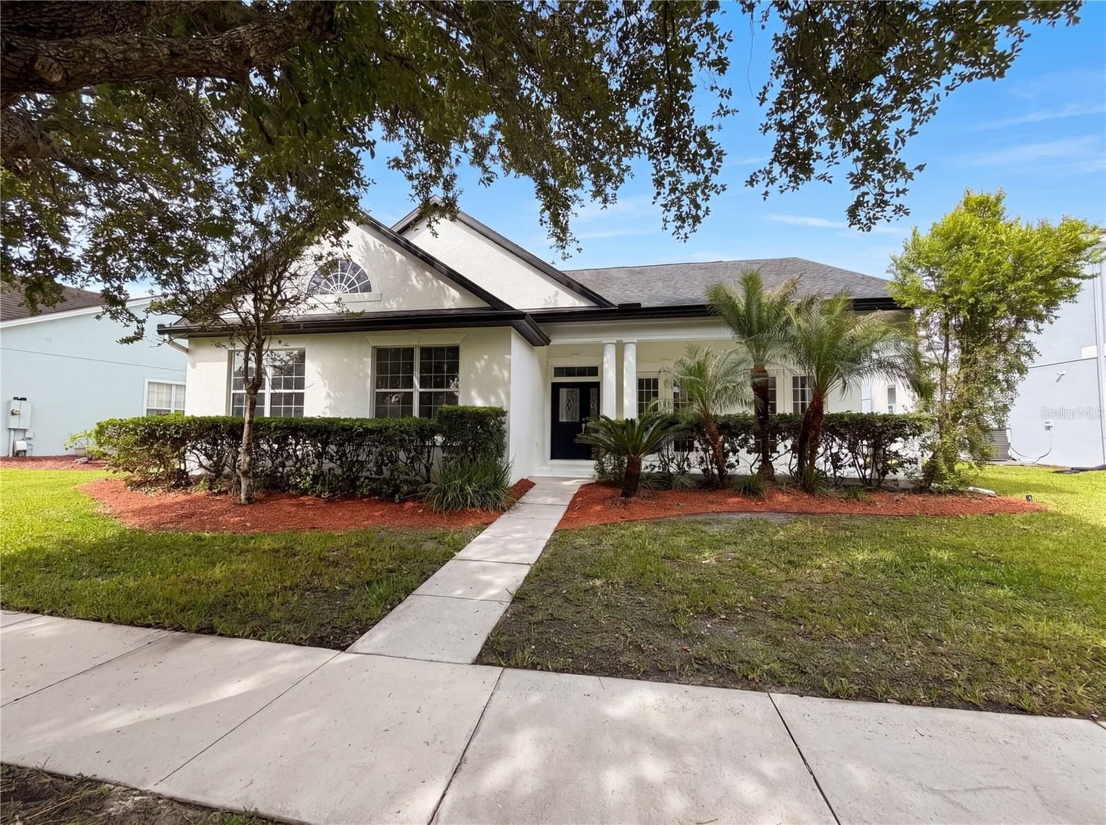 3379 MORELYN CREST