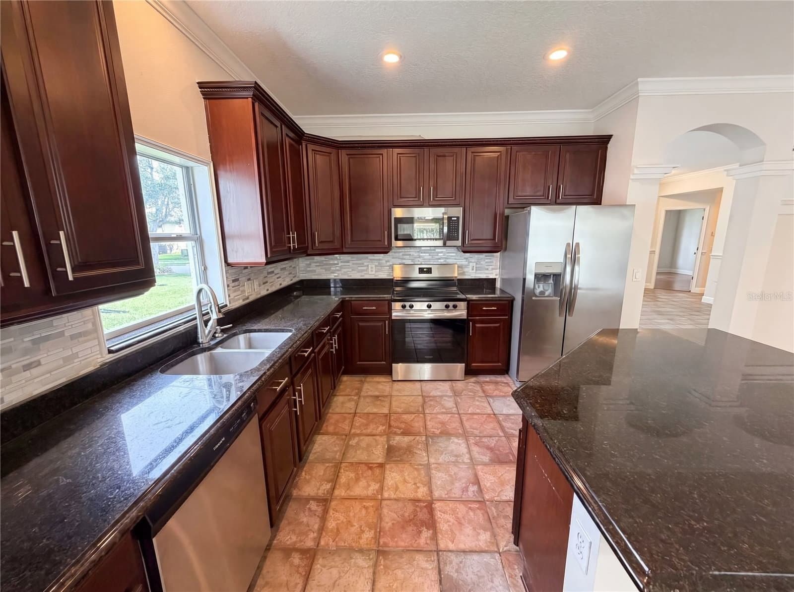 3379 MORELYN CREST
