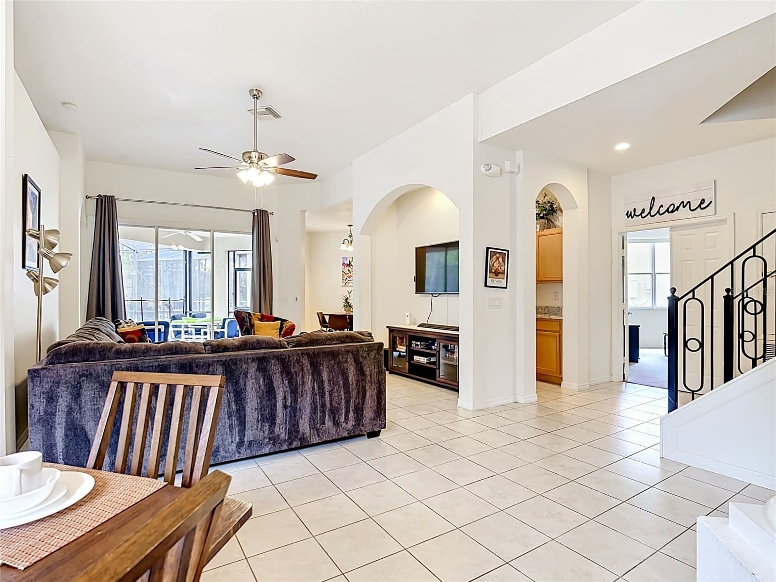 672 ORISTA DR