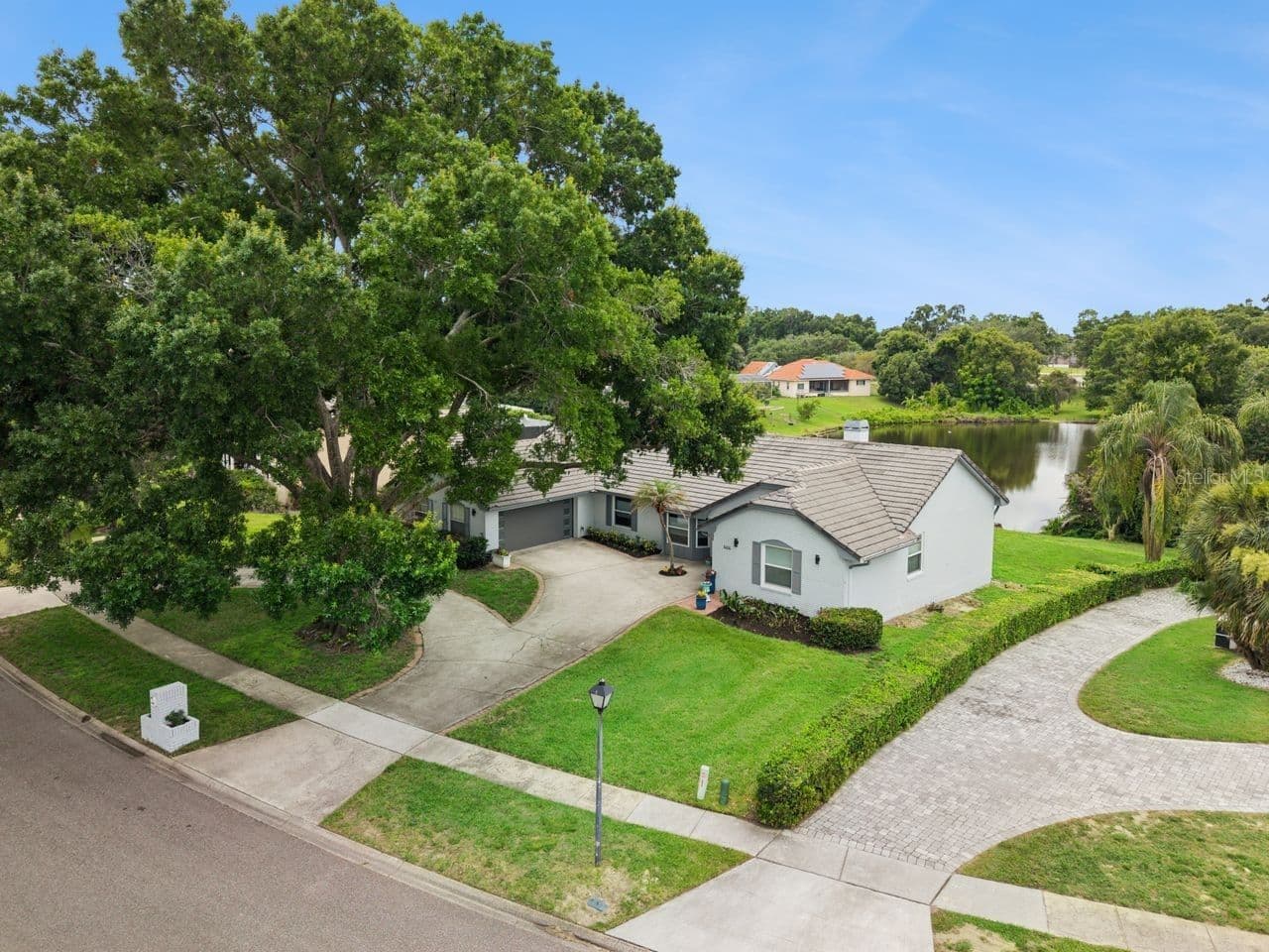8606 LOST COVE