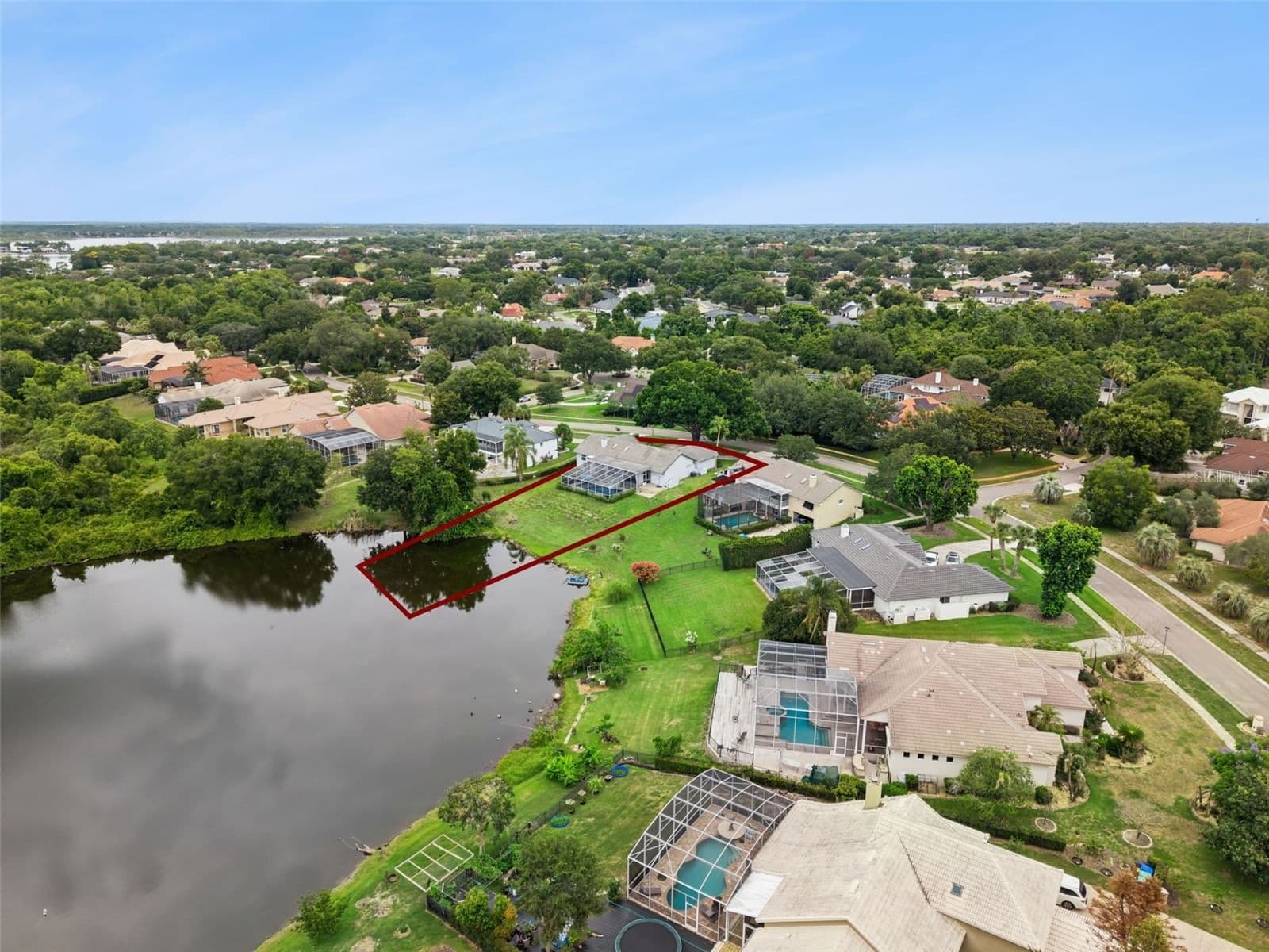 8606 LOST COVE
