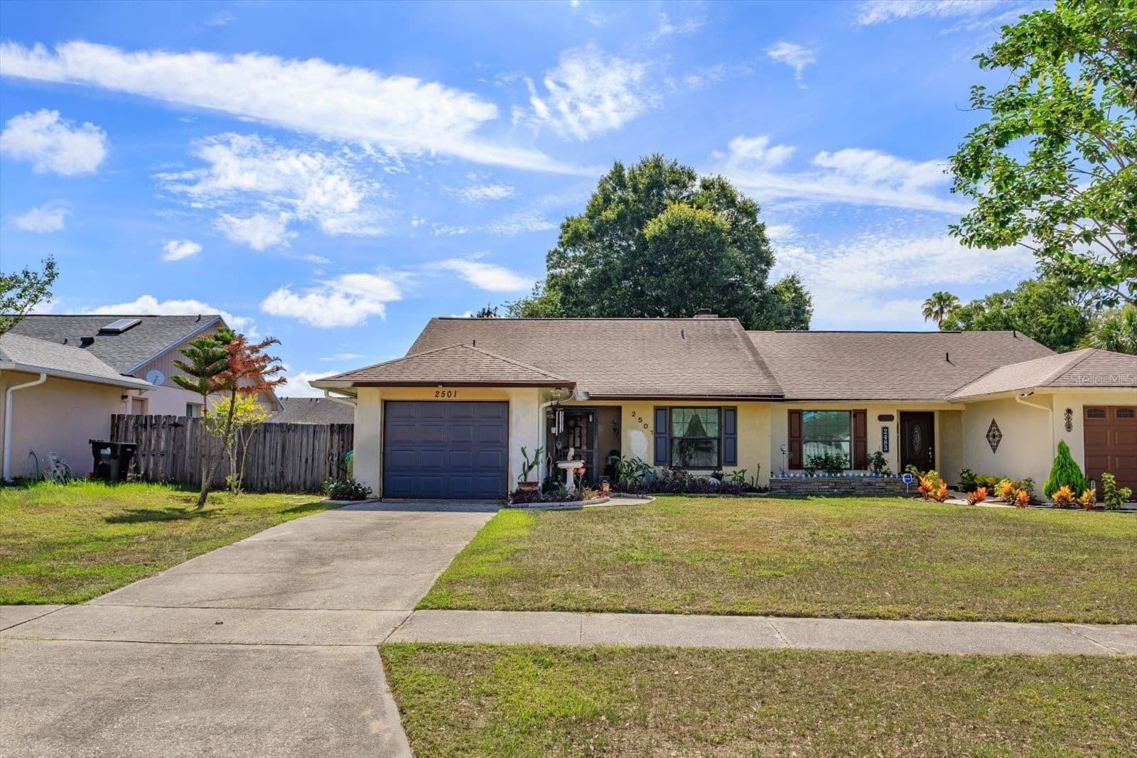 2501 LONG MEADOW