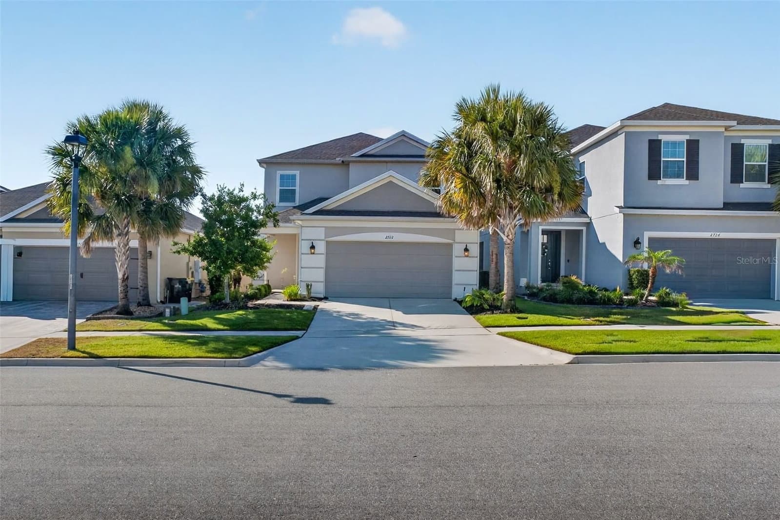 2722 SURF TOP