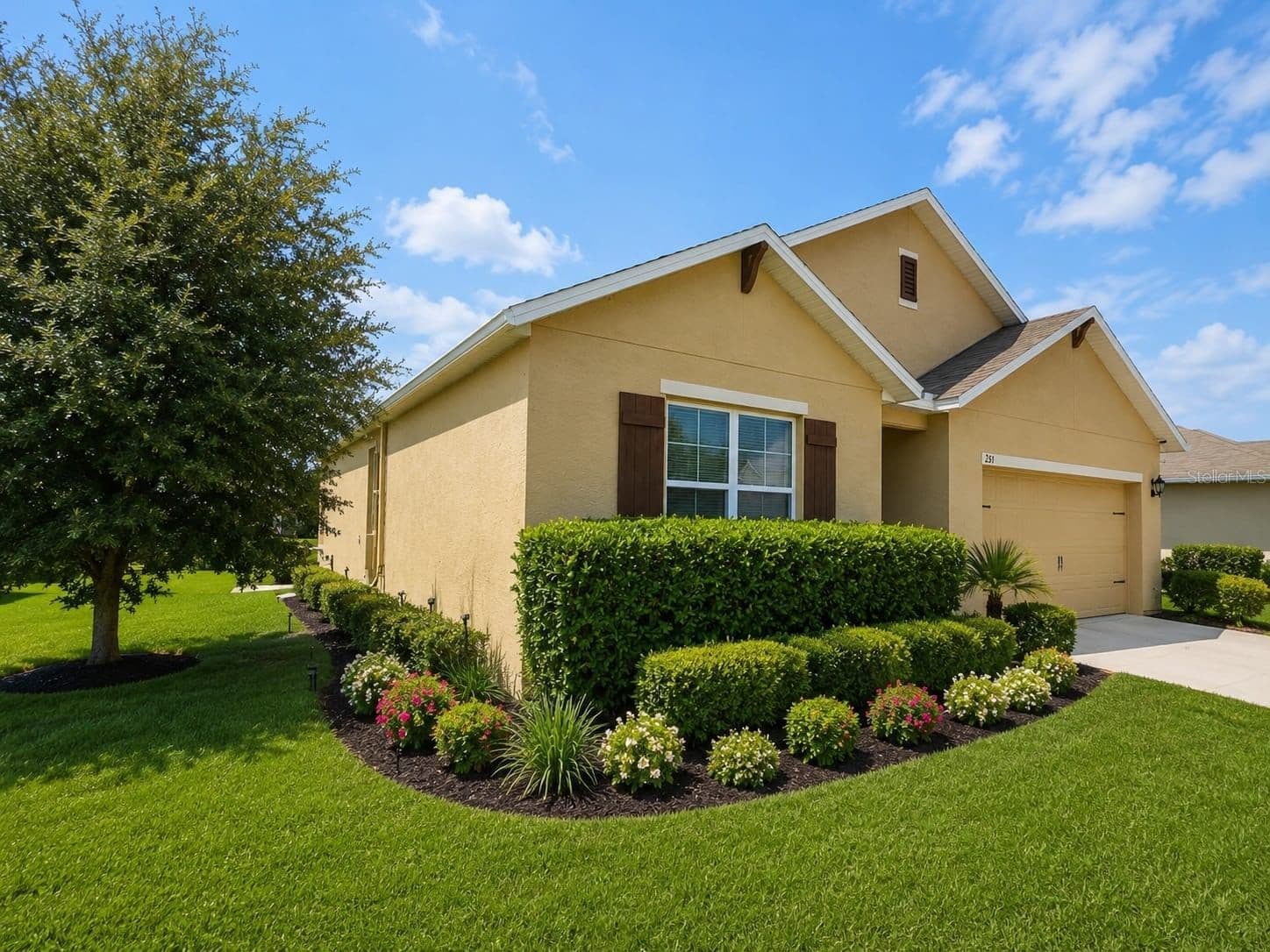 231 WILLOW BEND