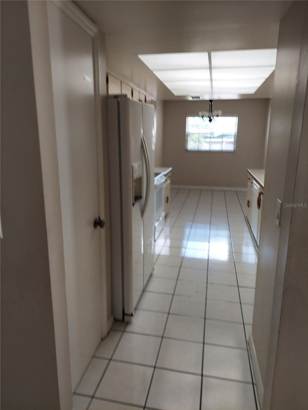 8139 LAUREL TREE