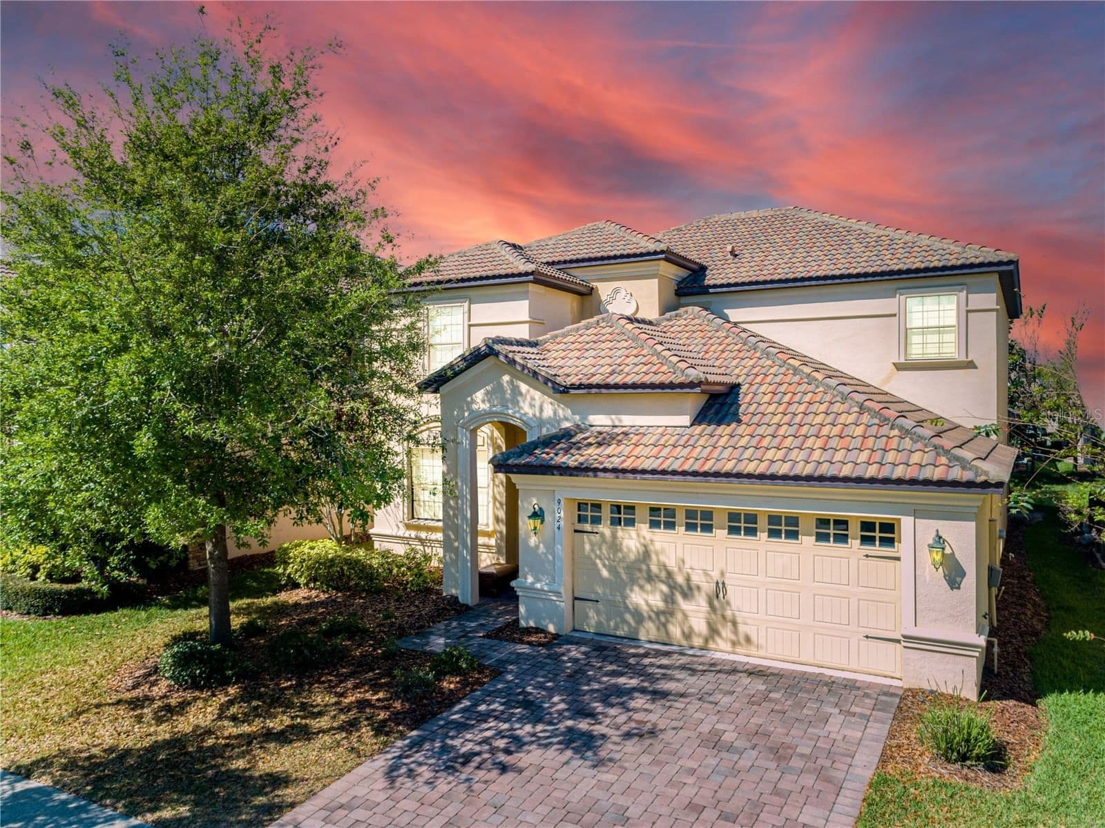 9024 SHADOW MOUNTAIN