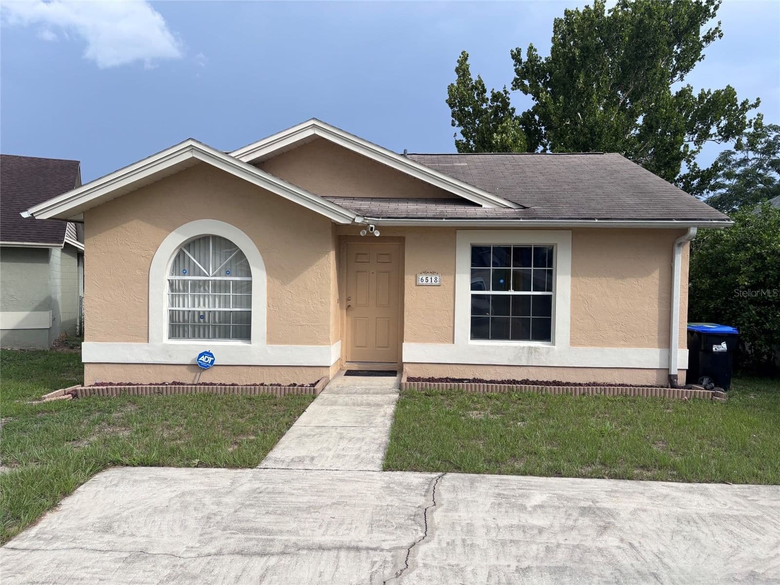 6518 SPRING LAND