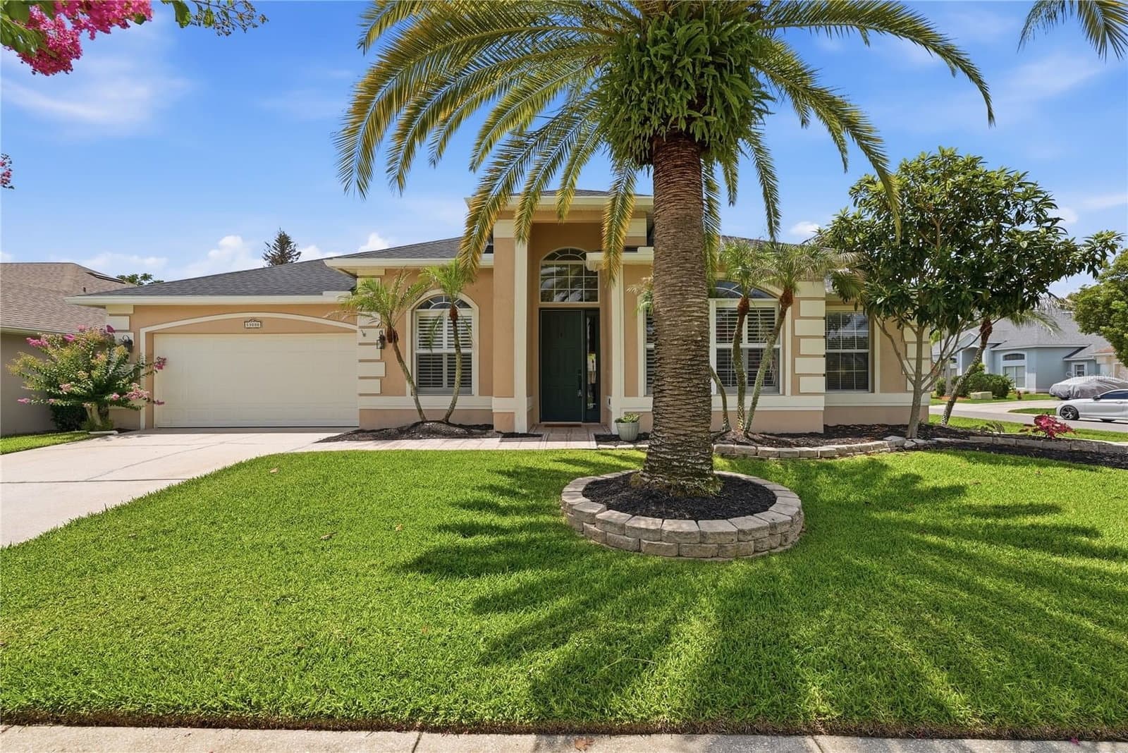 13000 CRYSTAL COVE