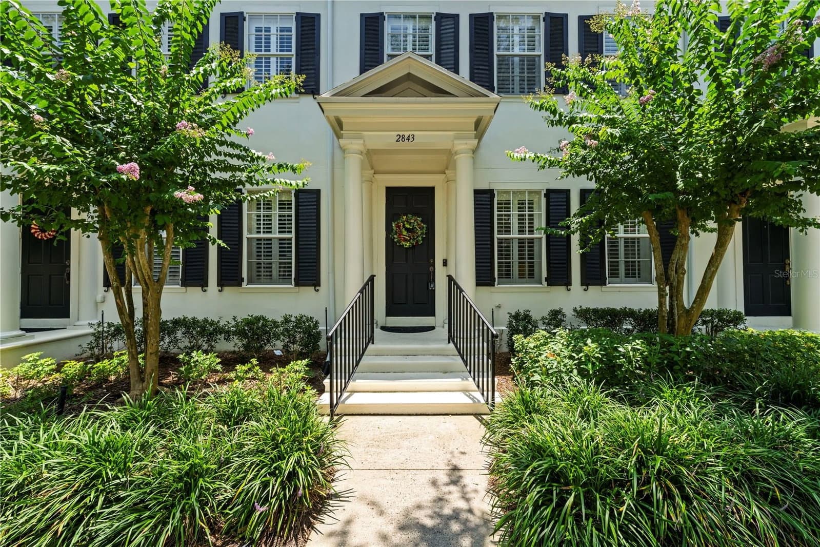 2843 UPPER PARK
