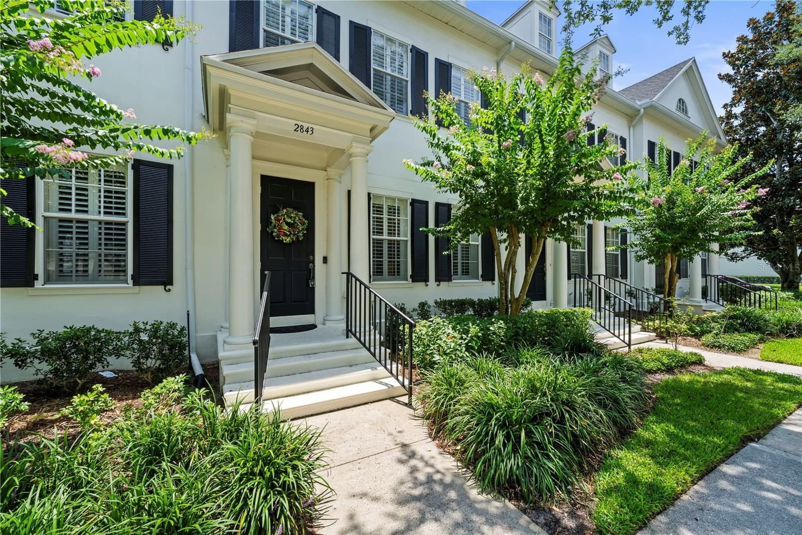 2843 UPPER PARK