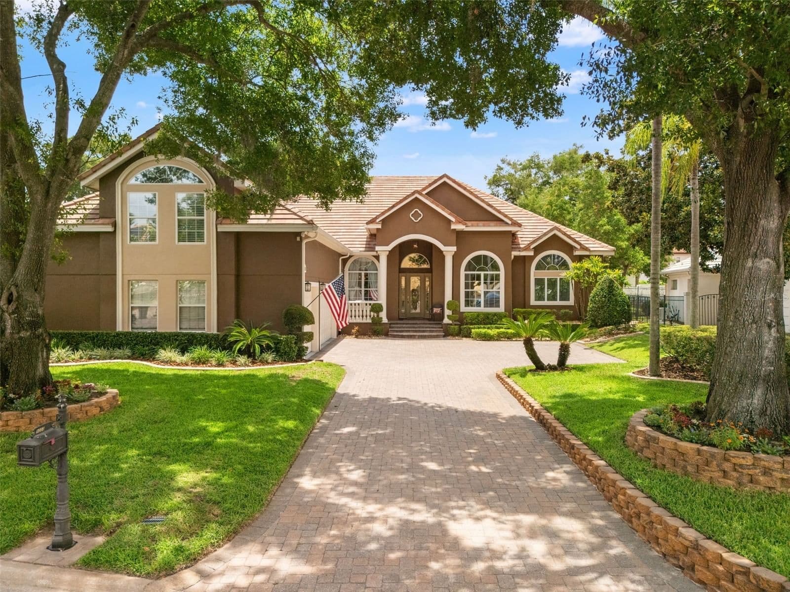 9223 HIDDEN BAY