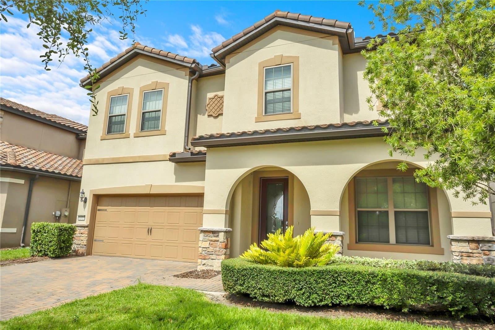 11322 LEMON LAKE
