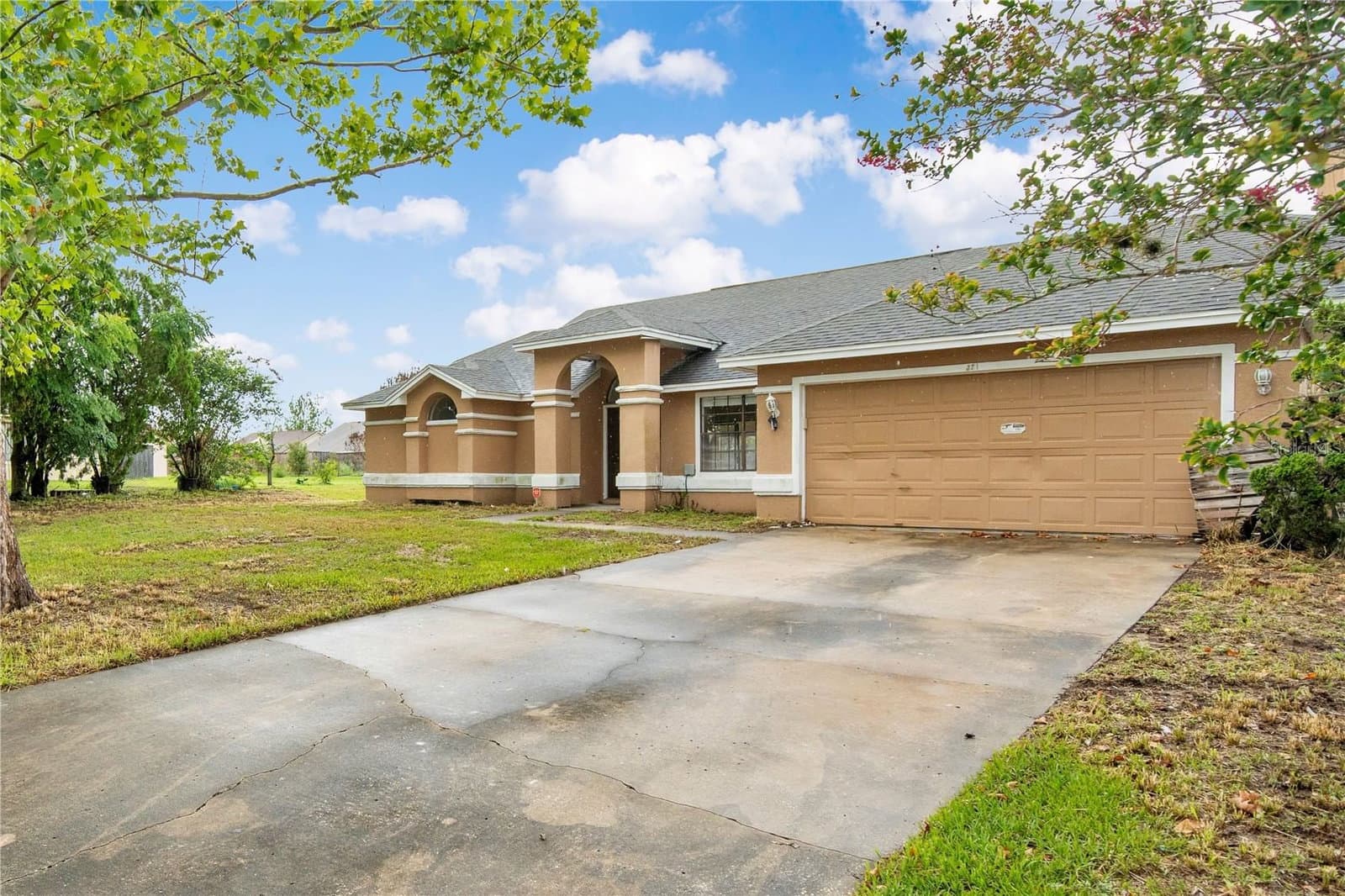 3210 PELL MELL