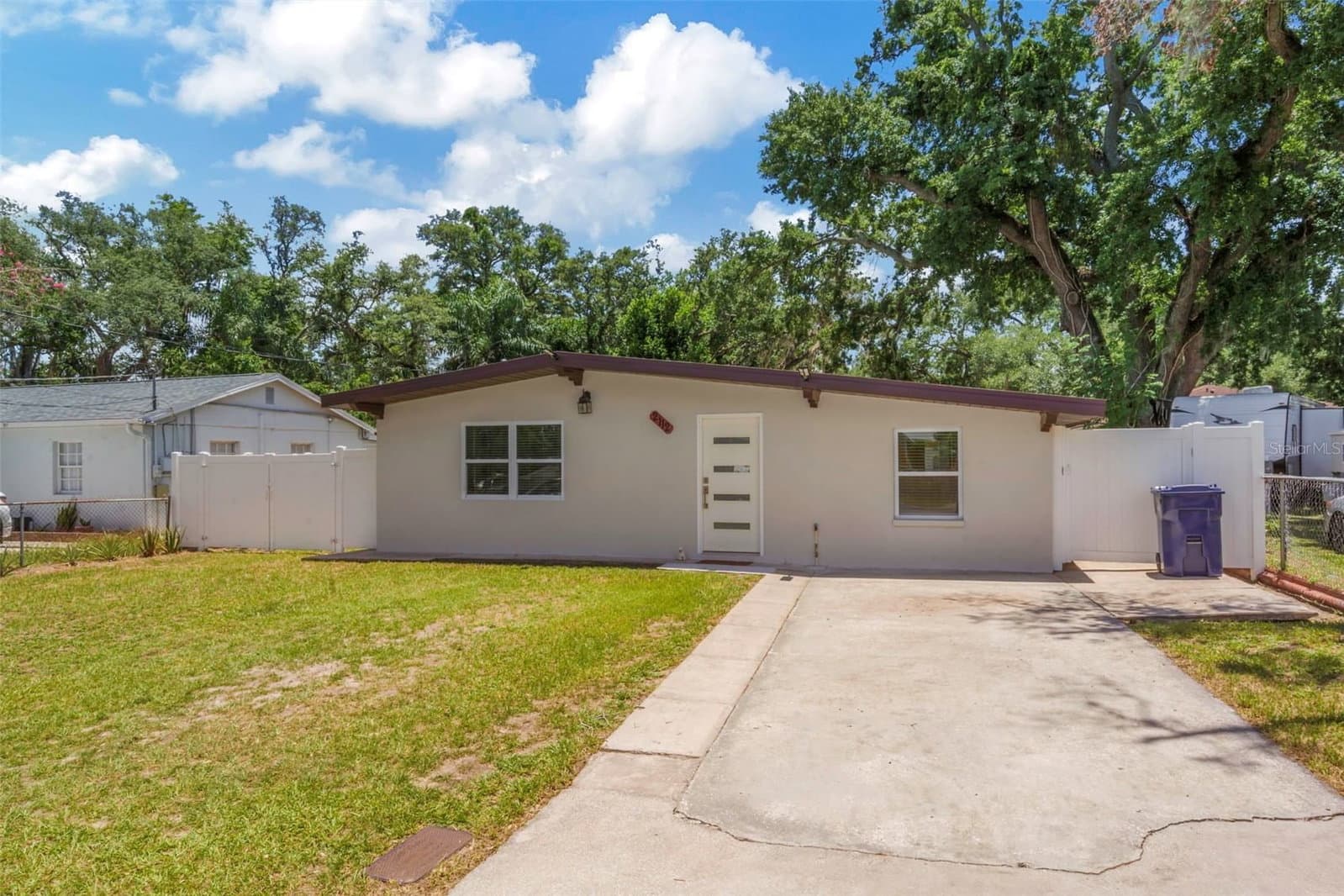 2112 IDLEWILD