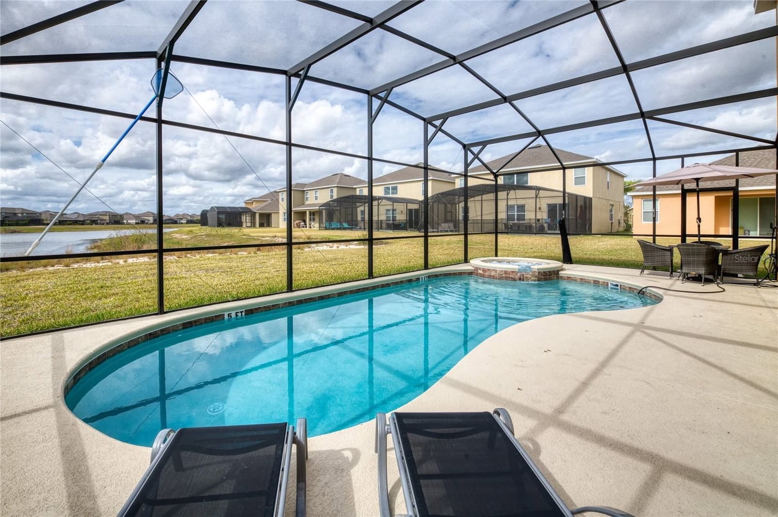 2219 CROFTON SPRINGS